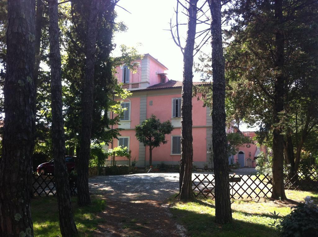 Villa Arianna B&B Lari Exteriér fotografie